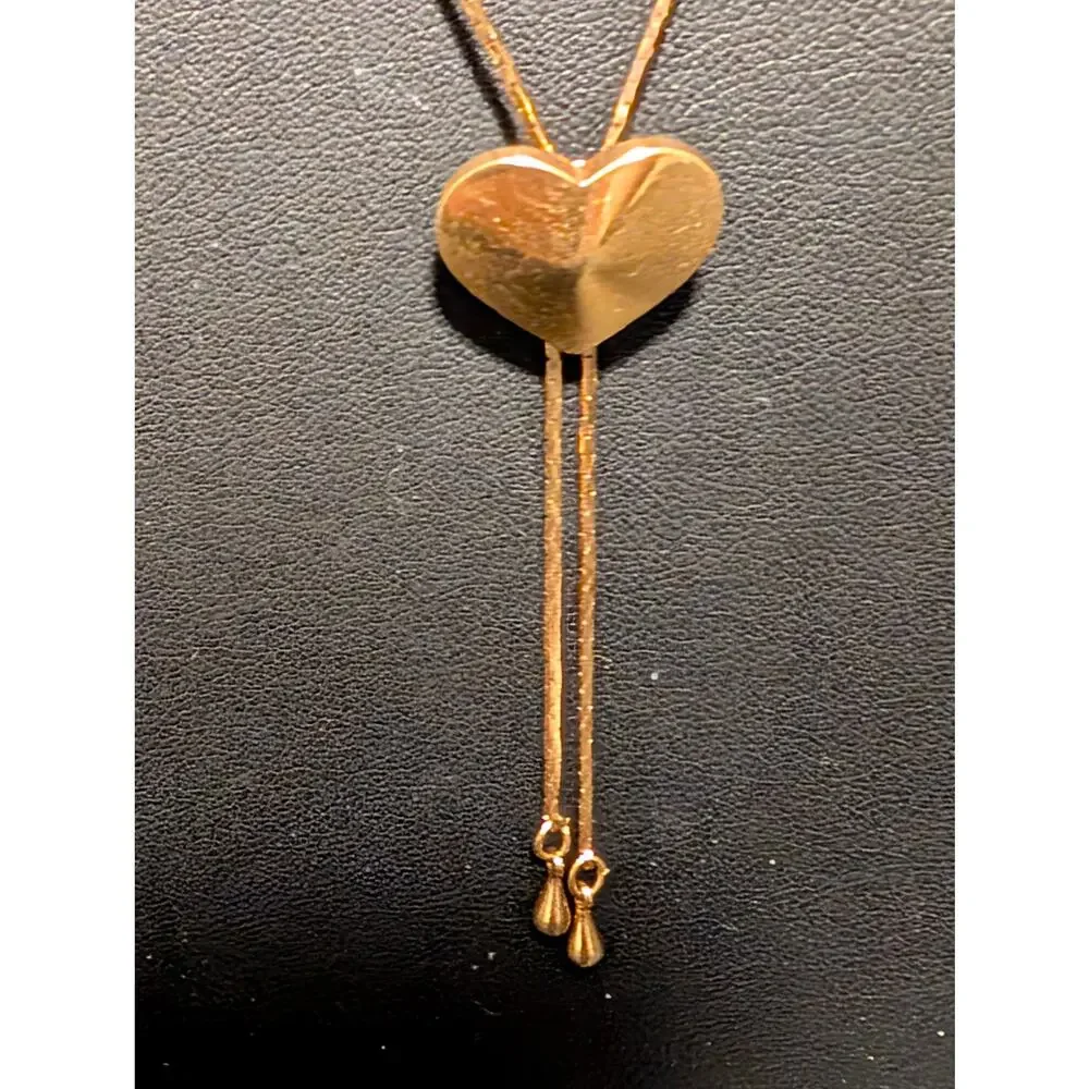 Gold Tone Lariat Necklace With Heart Pendant